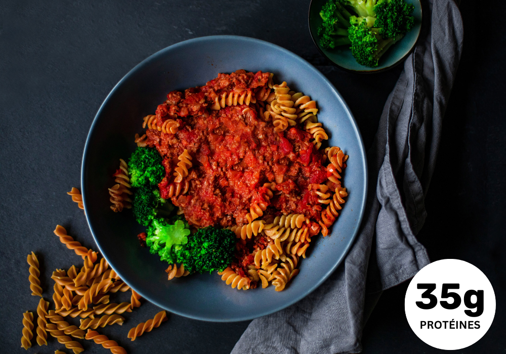 BE: Bolognaise de bœuf aux fusilli de lentilles.